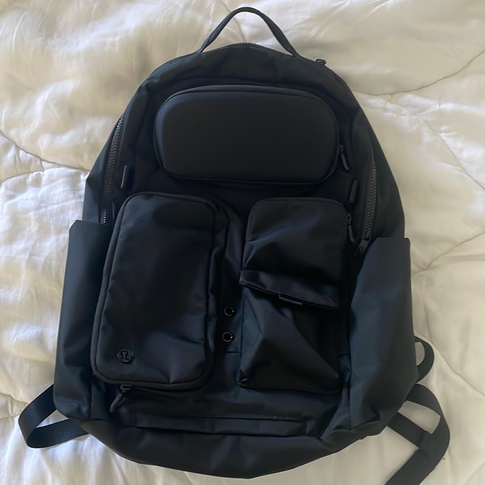 Lululemon Cruiser Backpack 22L